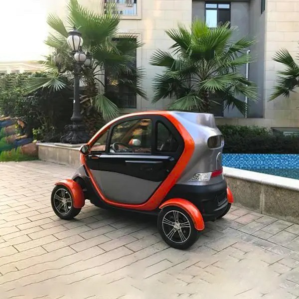 🔥No License Required Enclosed Scooter with Air Conditioning and audio